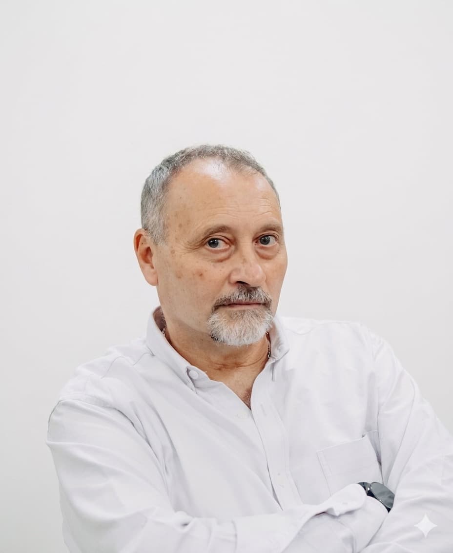 Retrato de Dr. Claudio De Casali